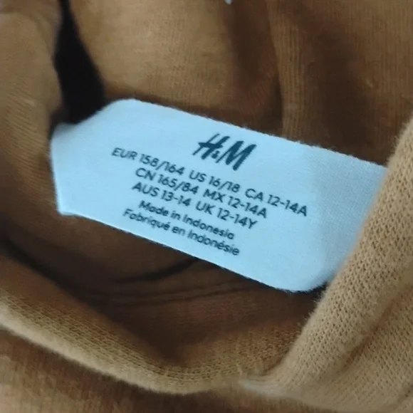 H&M sweater - Picture 3 of 3